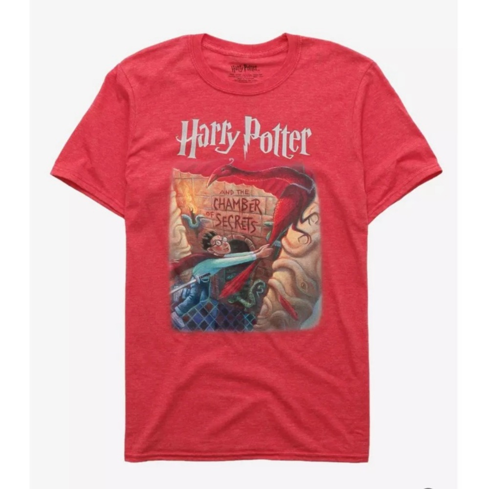 Harry Potter And The Chamber Of Secrets Book Cover T-Shirt in Red size 2XL Soft